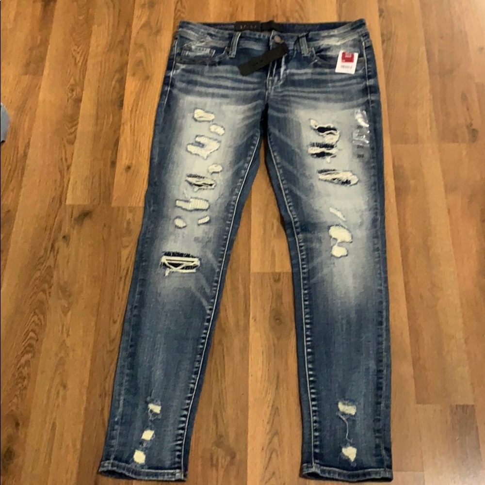 Buckle Black distressed Jeans NWT